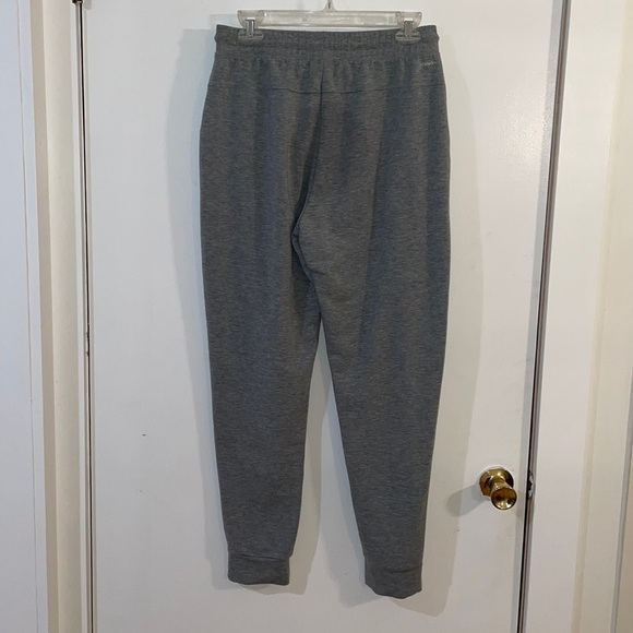 Medium mens athletic Dri works lounge pants gray in iOS condition - Picture 3 of 5
